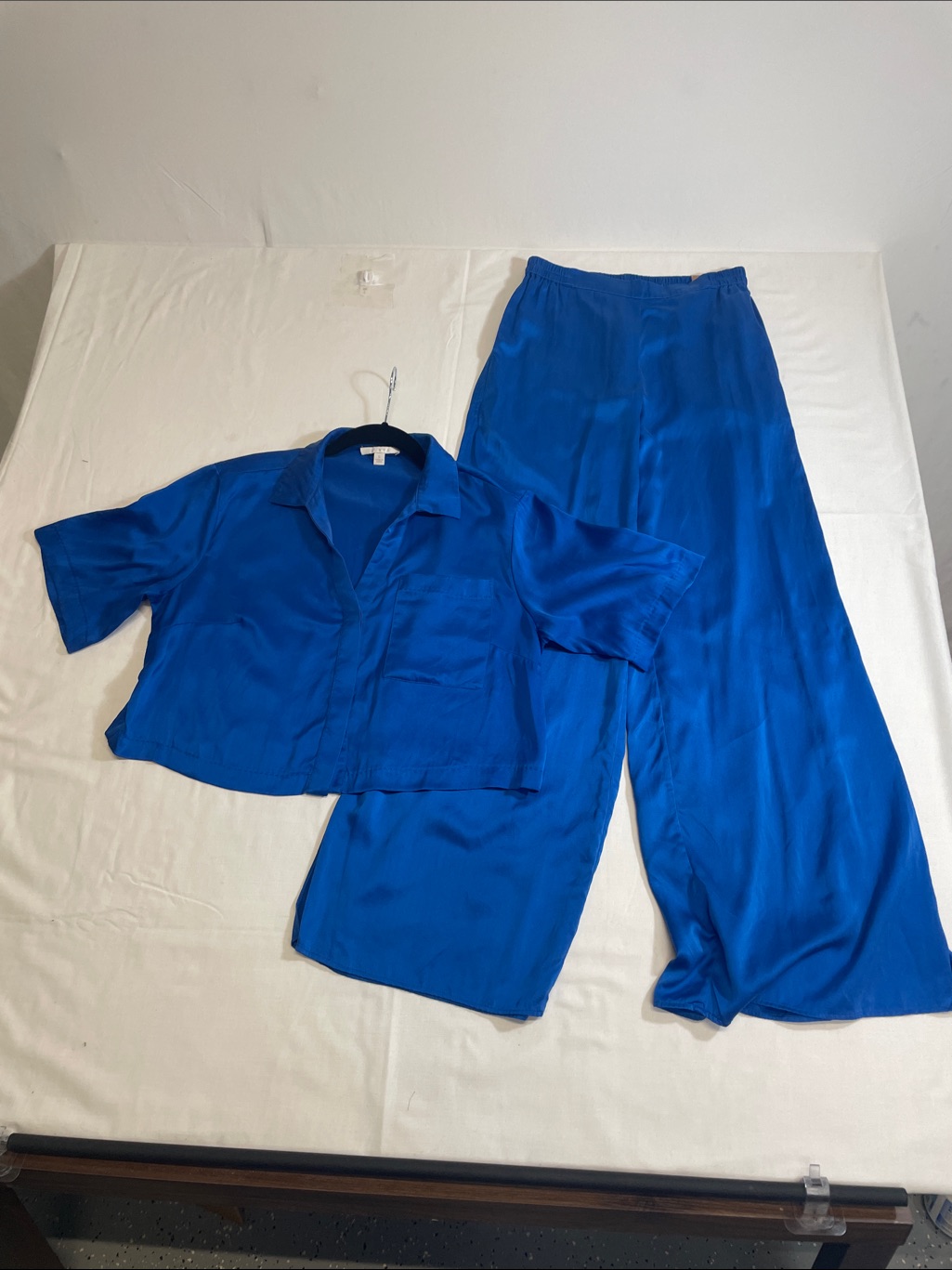 Lunya Royal Blue, Hand Stich 100 Organic Silk Set Nwot